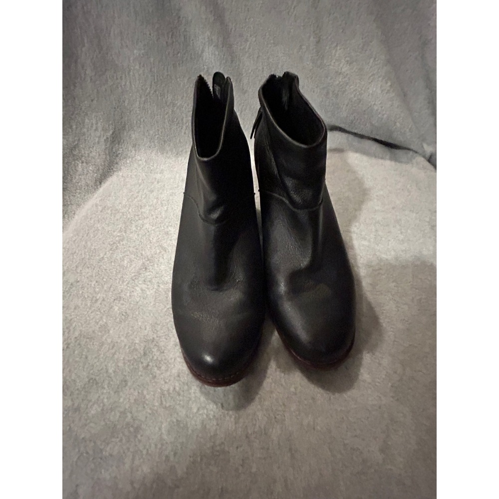 TOMS Black Leather Tassel Back Zip Ankle‎ Booties Stacked Heel Womens 9M